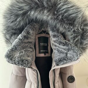 Noize Bomber Jacket size M like new